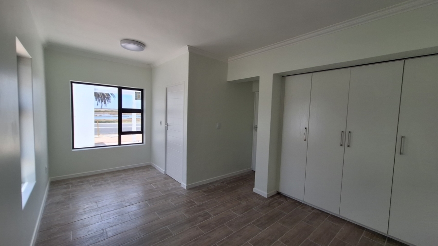 2 Bedroom Property for Sale in Velddrif Western Cape